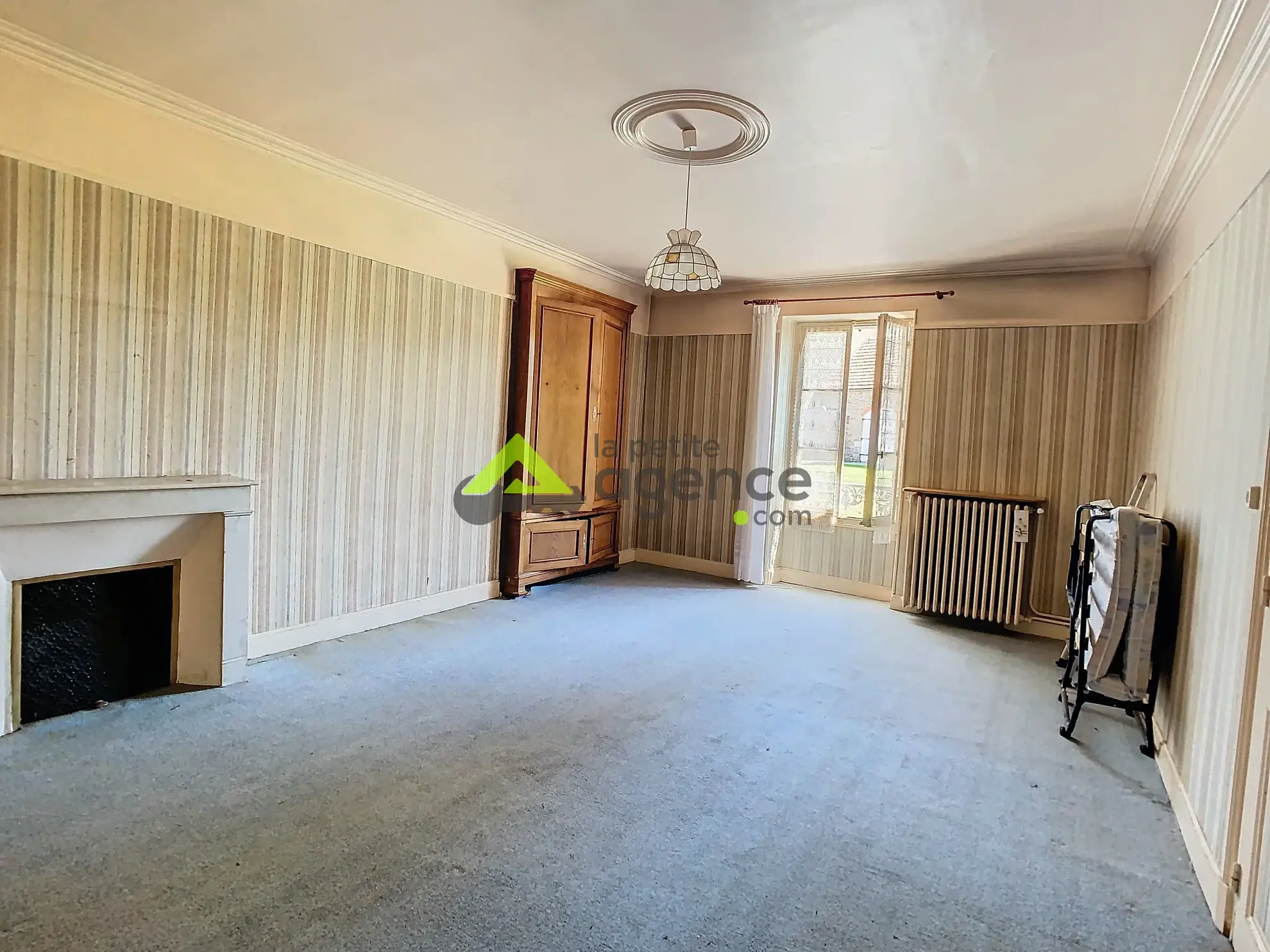 Grande Maison de Village à Franseches - 9 Pièces, 216 m² 