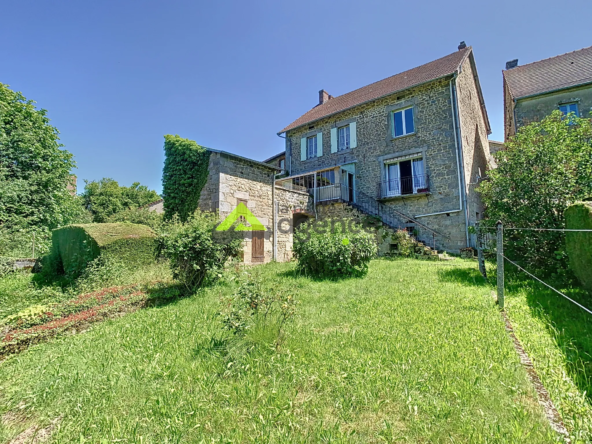 Grande Maison de Village à Franseches - 9 Pièces, 216 m²