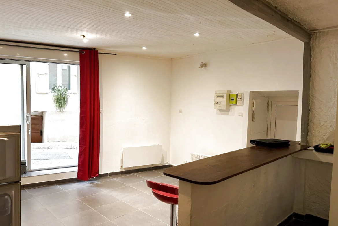 Vente appartement rénové 31.5 m² à Pourrières - 107 000 € 