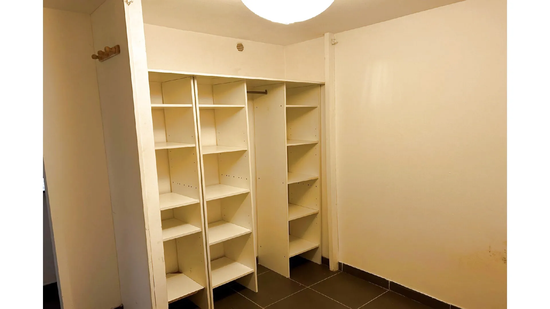 Vente appartement rénové 31.5 m² à Pourrières - 107 000 € 