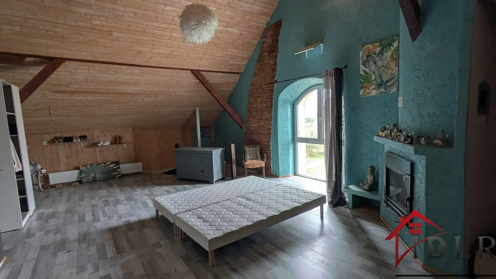 Fermette à rénover à Beauvernois - 138 m² sur 6600 m² de terrain 