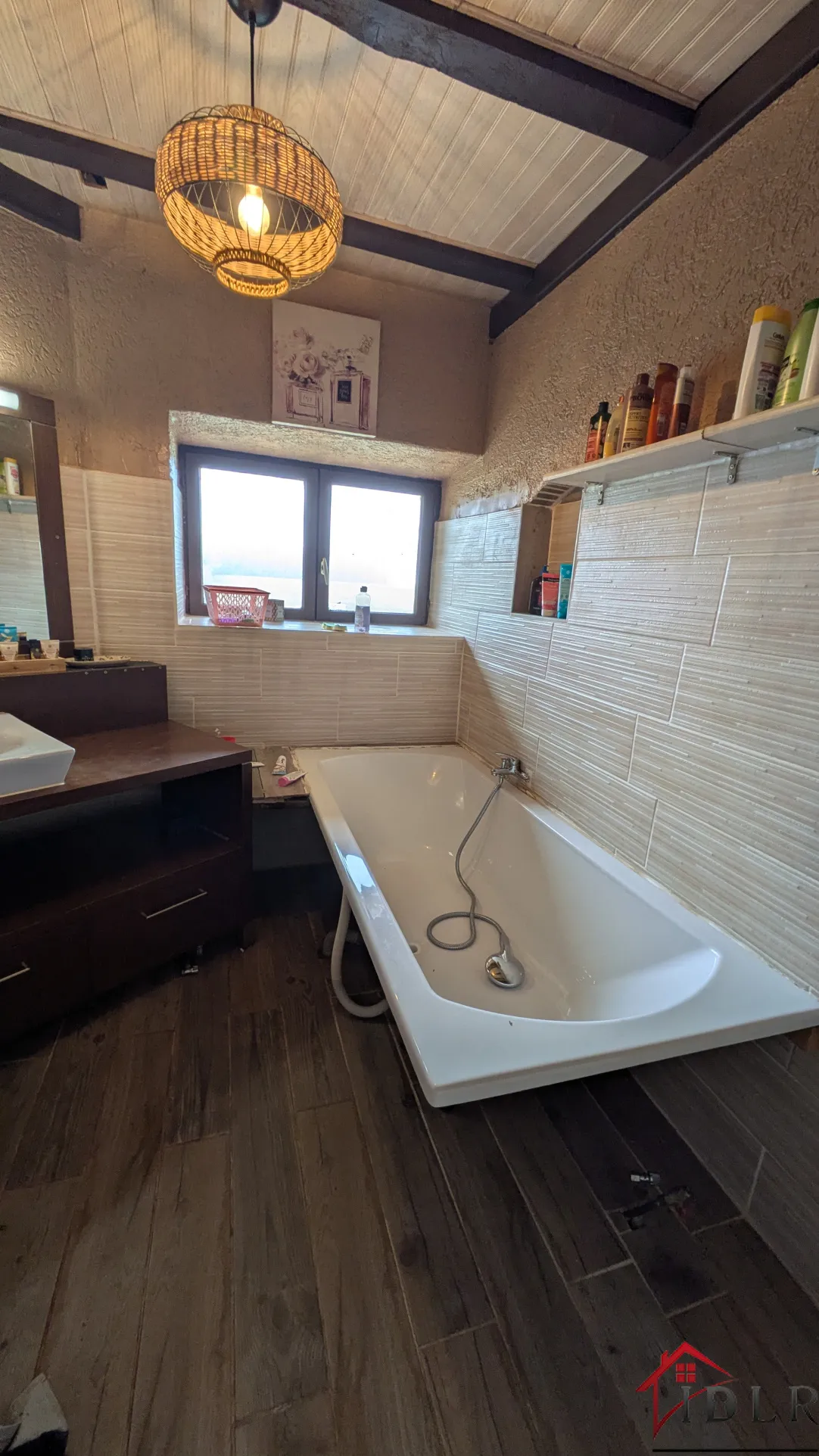 Fermette à rénover à Beauvernois - 138 m² sur 6600 m² de terrain 