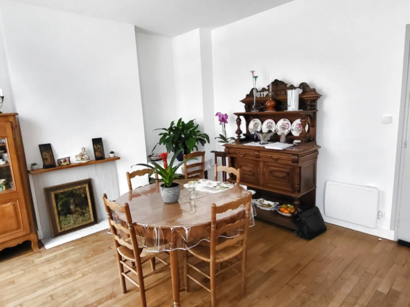 Bel Appartement T2 Rénové à Abbeville Centre - Exclusivité 