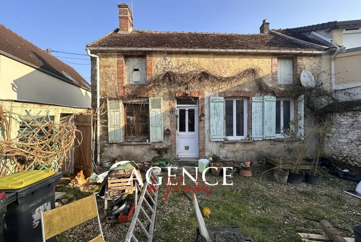 Maison de Village à Rénover à Donnemarie Dontilly 