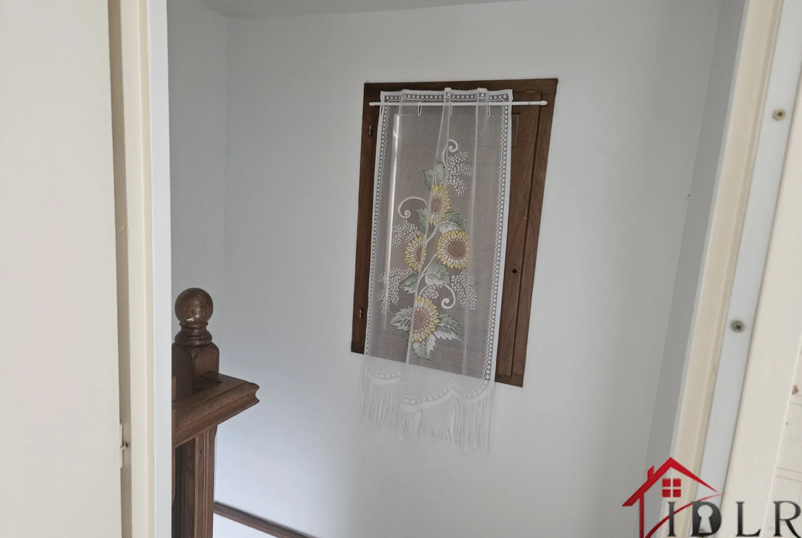 Maison F1 de 25 m² à Serqueux avec garage 