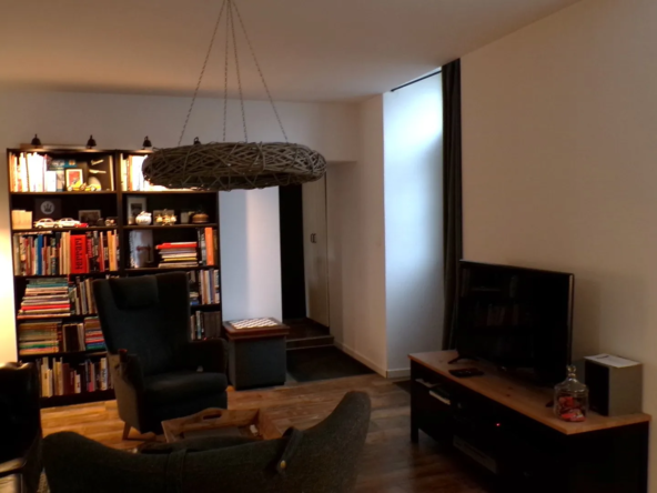 Vente Maison à Saint-Gérand-Le-Puy avec Atelier et Restaurant 