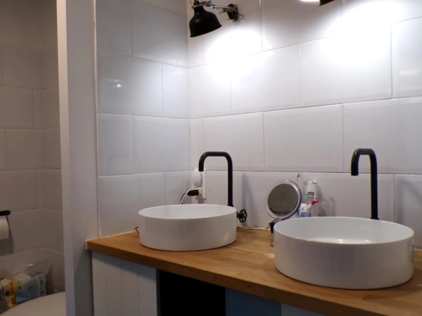 Vente Maison à Saint-Gérand-Le-Puy avec Atelier et Restaurant 