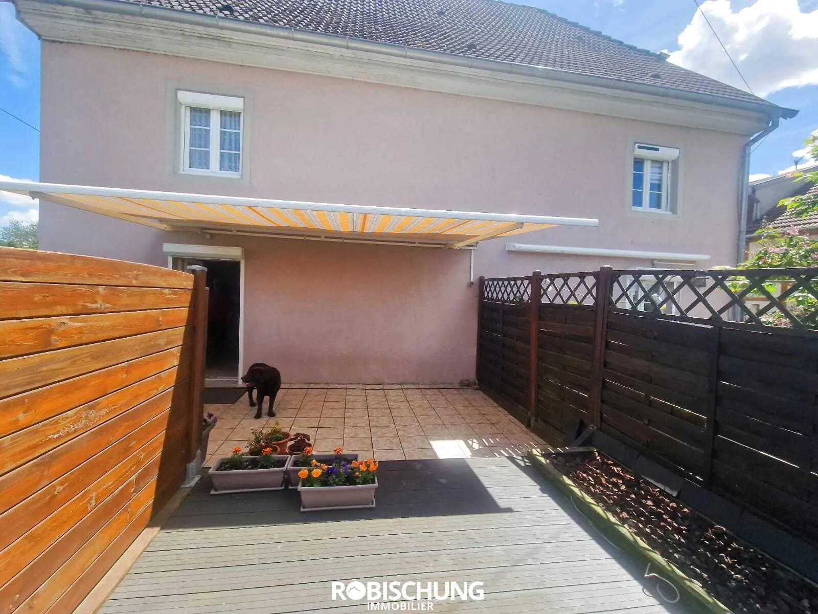 À vendre : Triplex soigné à Bettendorf avec terrasse ensoleillée 