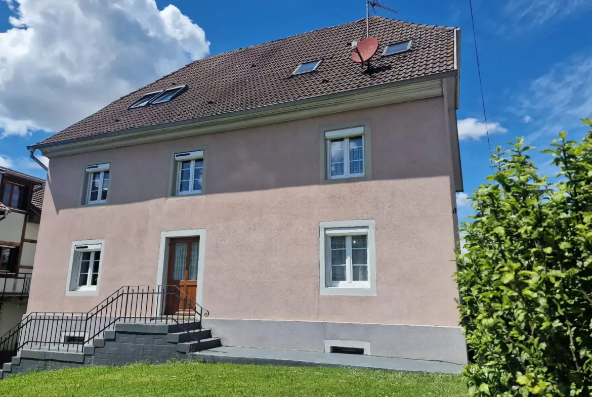 À vendre : Triplex soigné à Bettendorf avec terrasse ensoleillée 