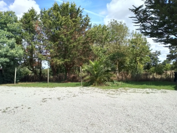 Ensemble immobilier à vendre à Paulx 