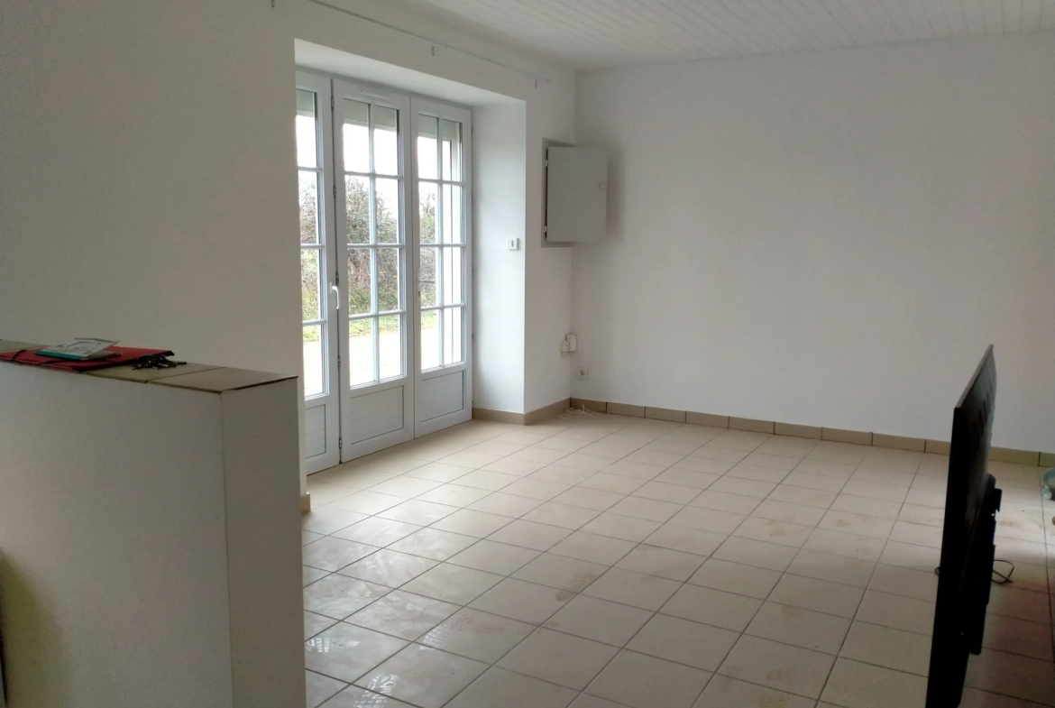 Ensemble immobilier à vendre à Paulx 