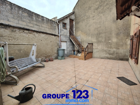 Maison de 101 m² avec Terrasse à Brienon-sur-Armançon 