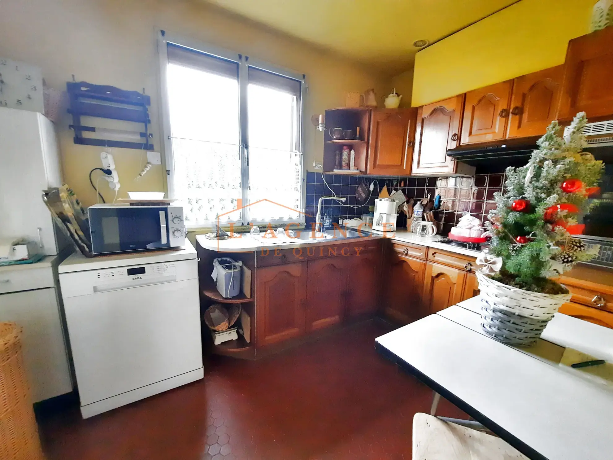 À vendre : Pavillon Indépendant avec Sous-Sol à Quincy Voisins 