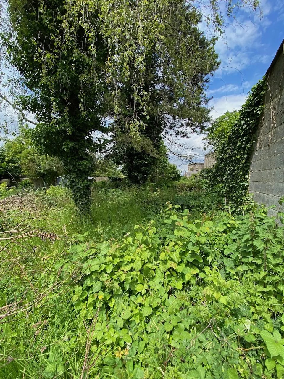 Parcelle de terrain constructible à Maubeuge, 59600 - Pont Allant 