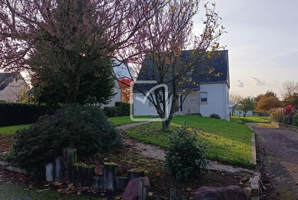 Maison individuelle 4 chambres avec jardin à Gourhel 
