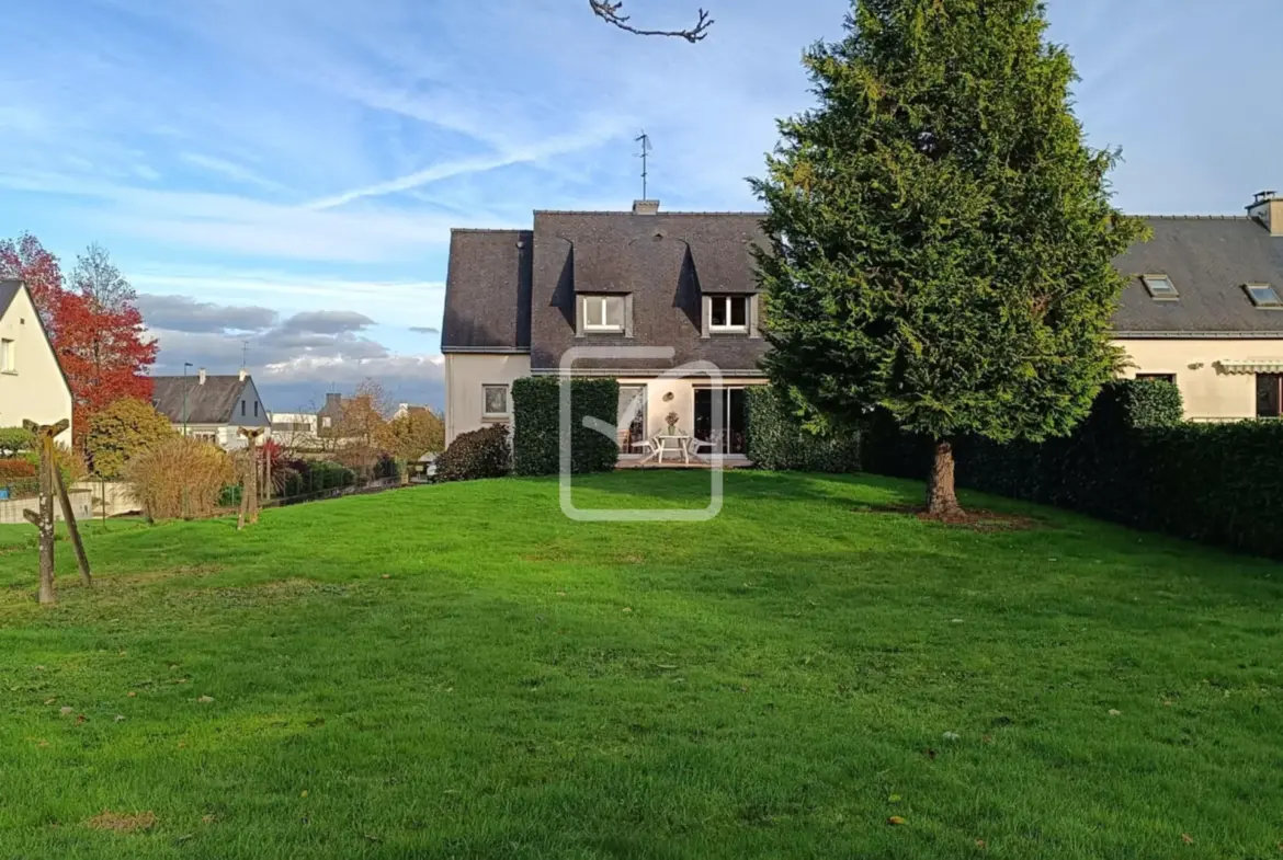 Maison individuelle 4 chambres avec jardin à Gourhel 