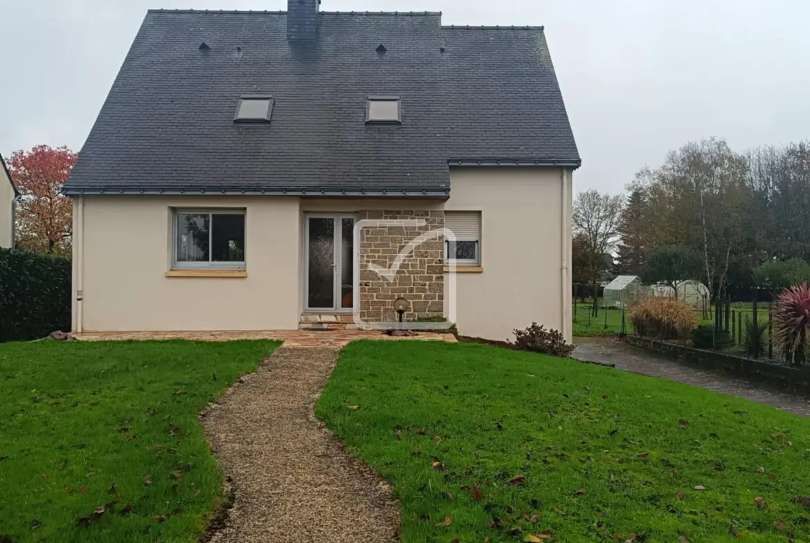 Maison individuelle 4 chambres avec jardin à Gourhel 