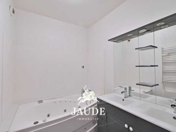 À vendre : Appartement F5 de 112 m² à Clermont-Ferrand, proche de la Place de Jaude 