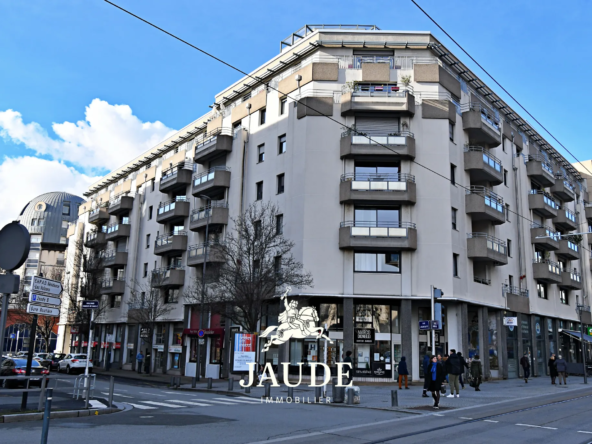 À vendre : Appartement F5 de 112 m² à Clermont-Ferrand, proche de la Place de Jaude 