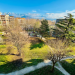 Appartement T4 80 m² avec balcon à rénover à Grenoble