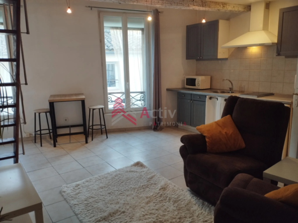 T2 Duplex Lumineux de 40 m² à Rians