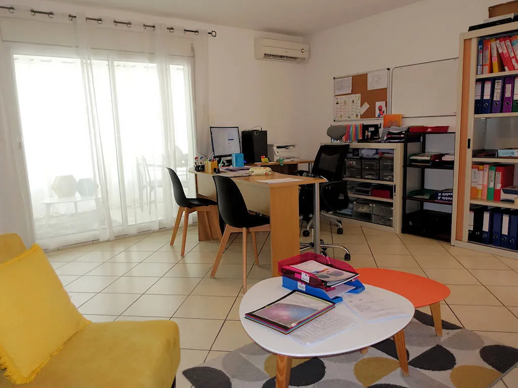 À vendre : Appartement T2 de 68m² à Saint Denis, excellent investissement 