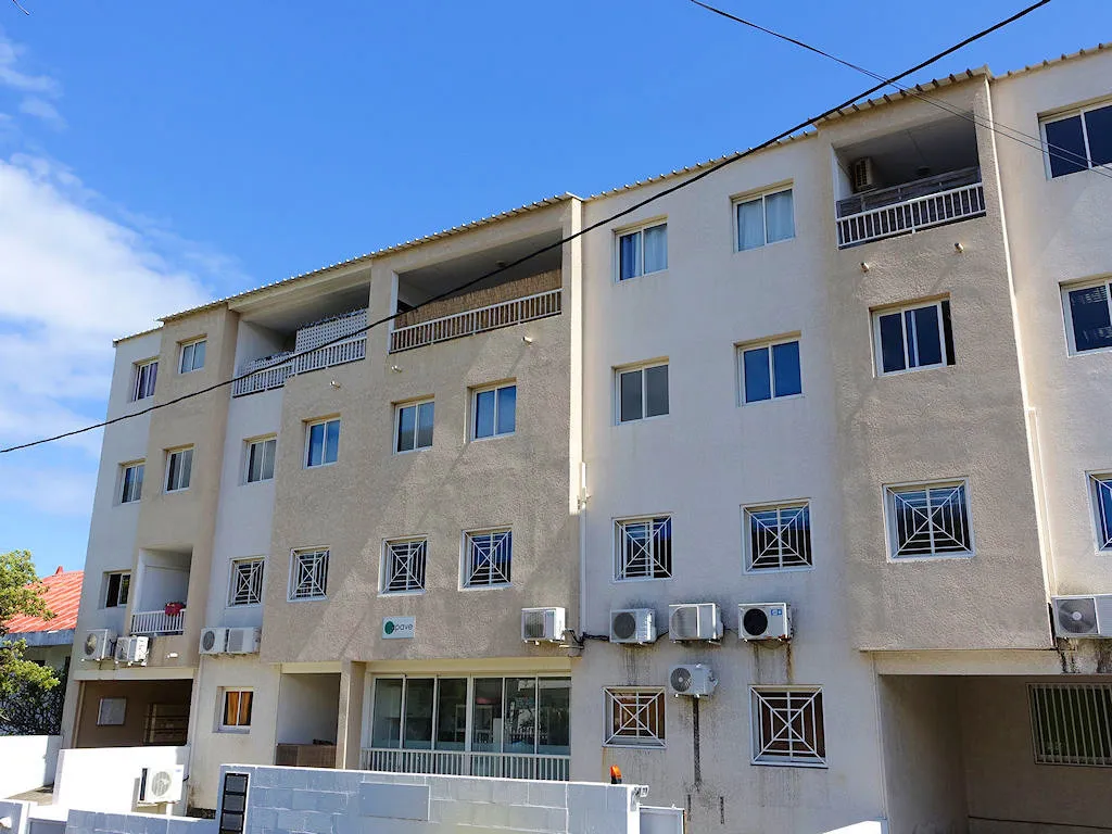 À vendre : Appartement T2 de 68m² à Saint Denis, excellent investissement 