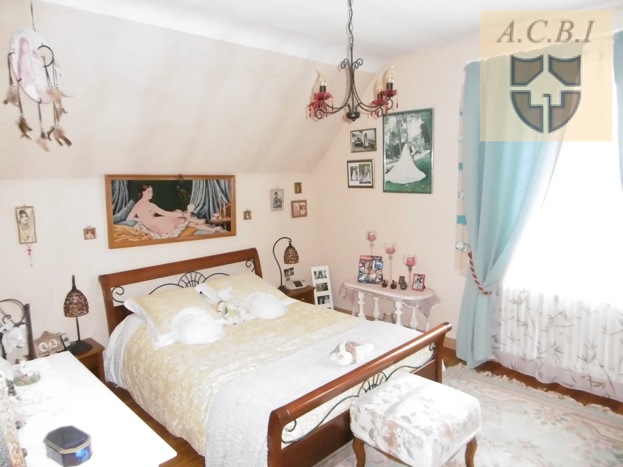 Jolie Maison à Vendôme - 4 Chambres, Proche Commodités 