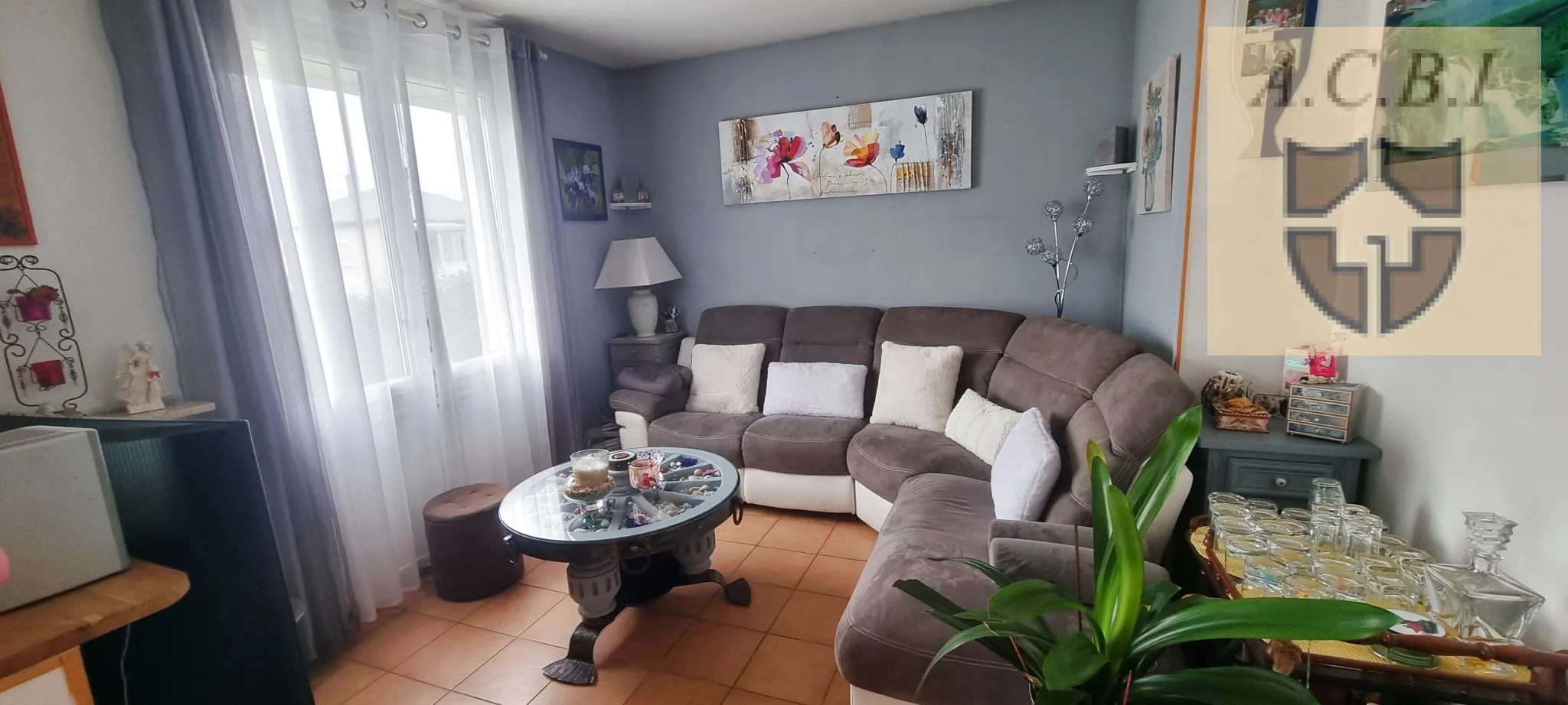 Jolie Maison à Vendôme - 4 Chambres, Proche Commodités 
