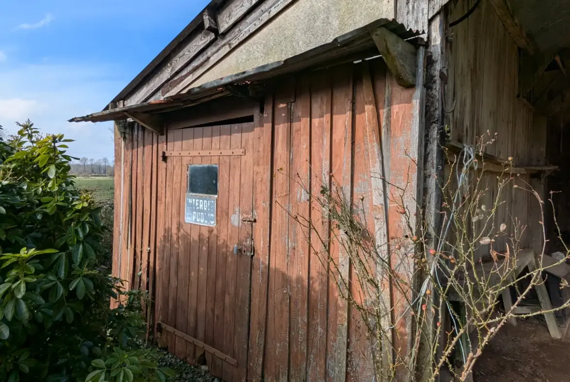 Vente d'une belle longère en pierres à Maxent 