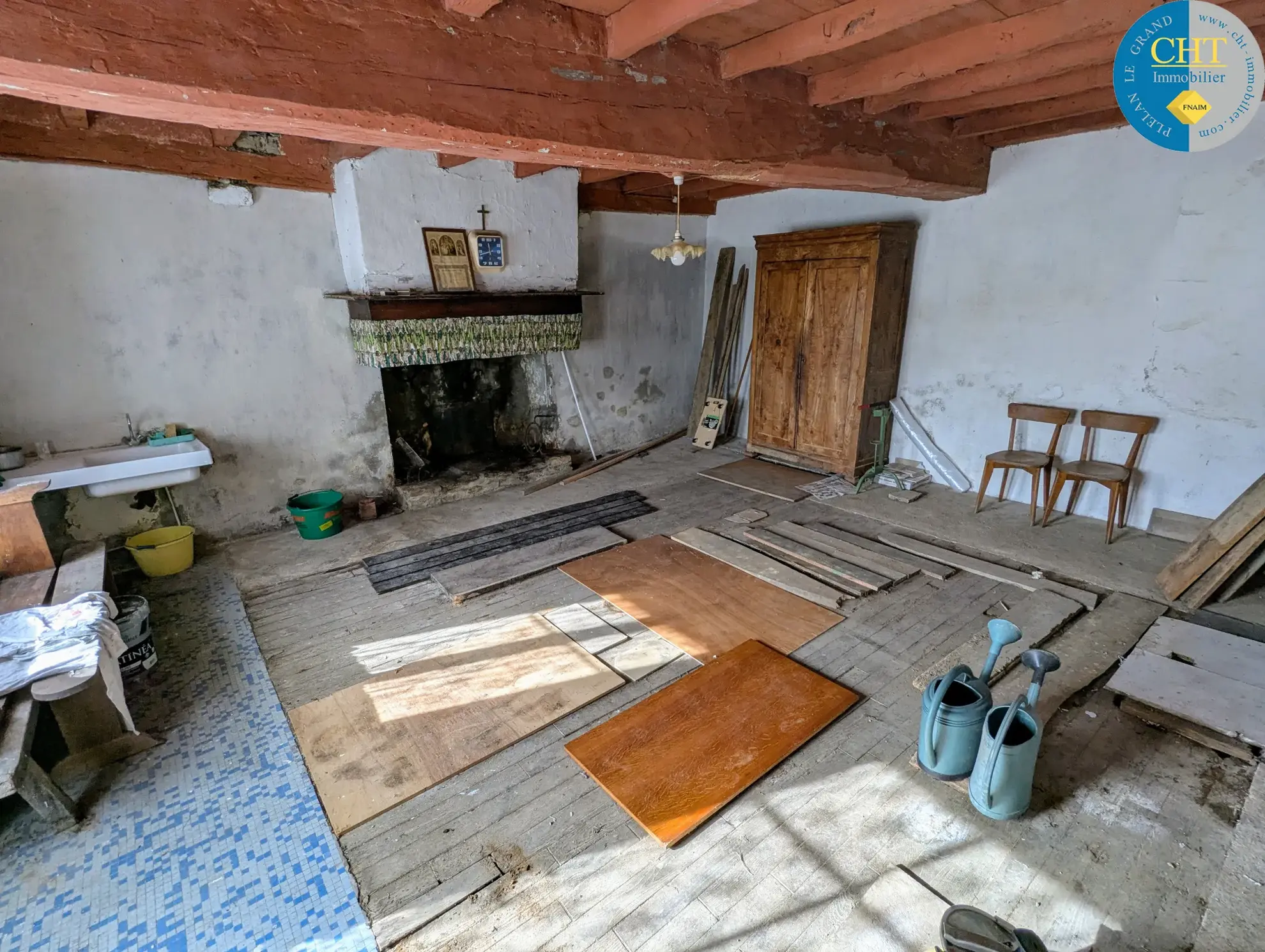 Vente d'une belle longère en pierres à Maxent 