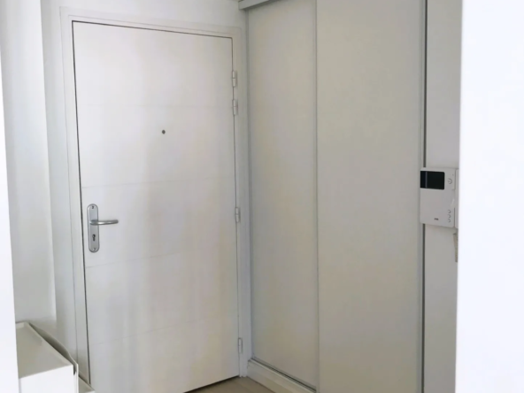 Appartement 3 pièces de 55,6m² avec 2 parkings à Fontenay le Fleury 