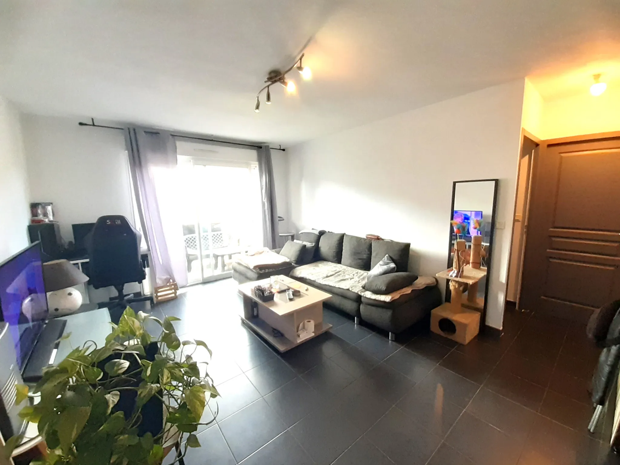 À VENDRE - Appartement T2 à Peyrestortes avec Terrasse et Parking 
