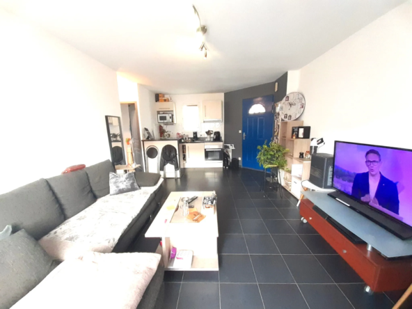 À VENDRE - Appartement T2 à Peyrestortes avec Terrasse et Parking