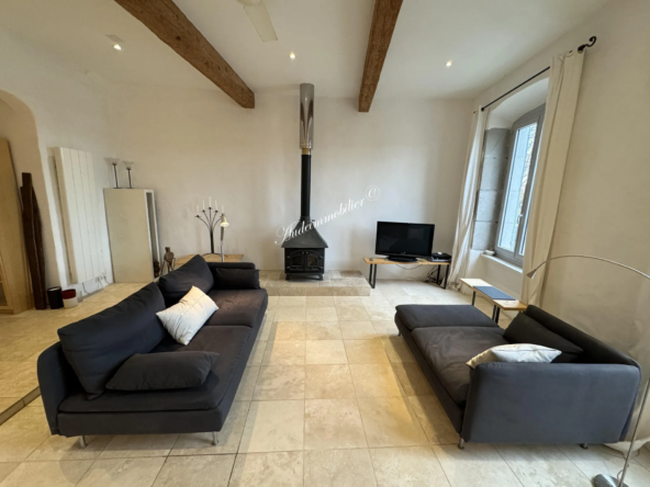 Maison de village rénovée à Belveze du Razès - 199 m² 