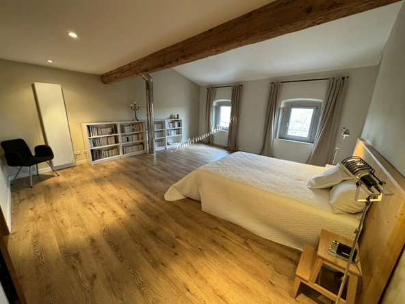 Maison de village rénovée à Belveze du Razès - 199 m² 