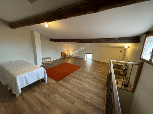 Maison de village rénovée à Belveze du Razès - 199 m² 
