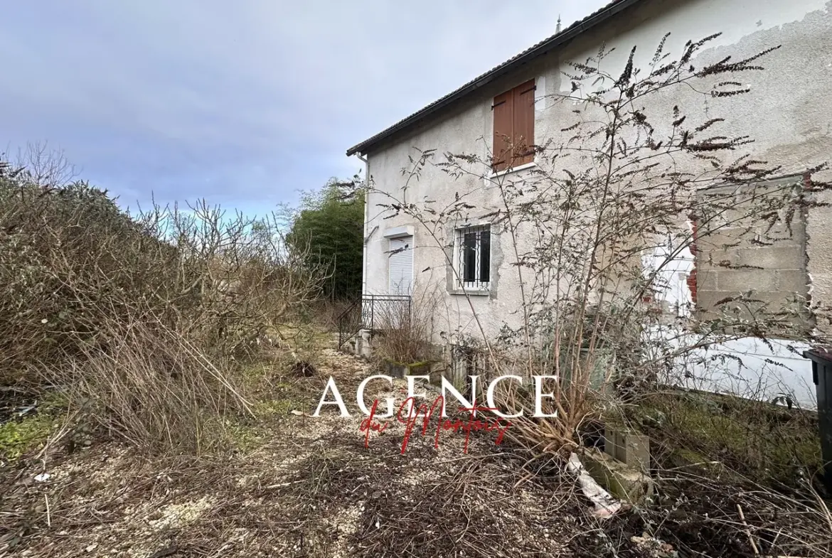 Maison avec local commercial à rénover à Donnemarie Dontilly 