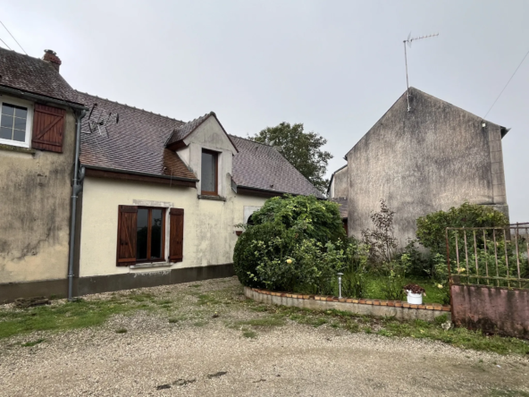 Maison en pierre rénovée à Andonville avec jardin de 1390 m2 