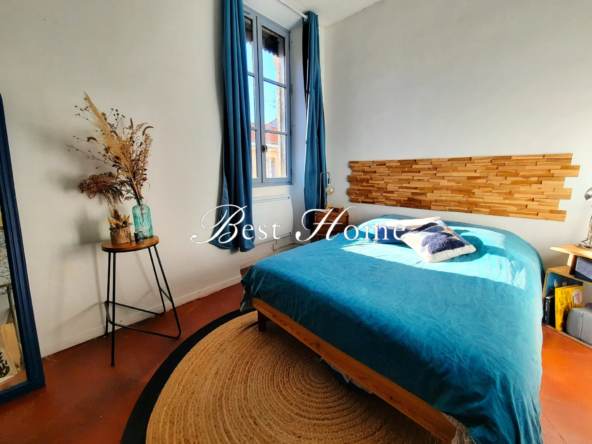 Bel Appartement Lumineux à Vendre au Centre de Nîmes 