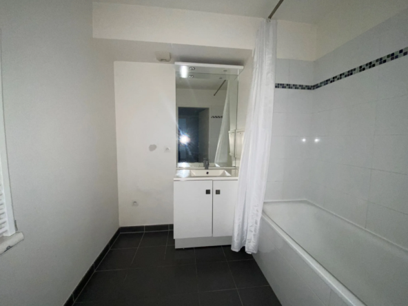 Appartement F2 lumineux à vendre à Palaiseau avec parking 