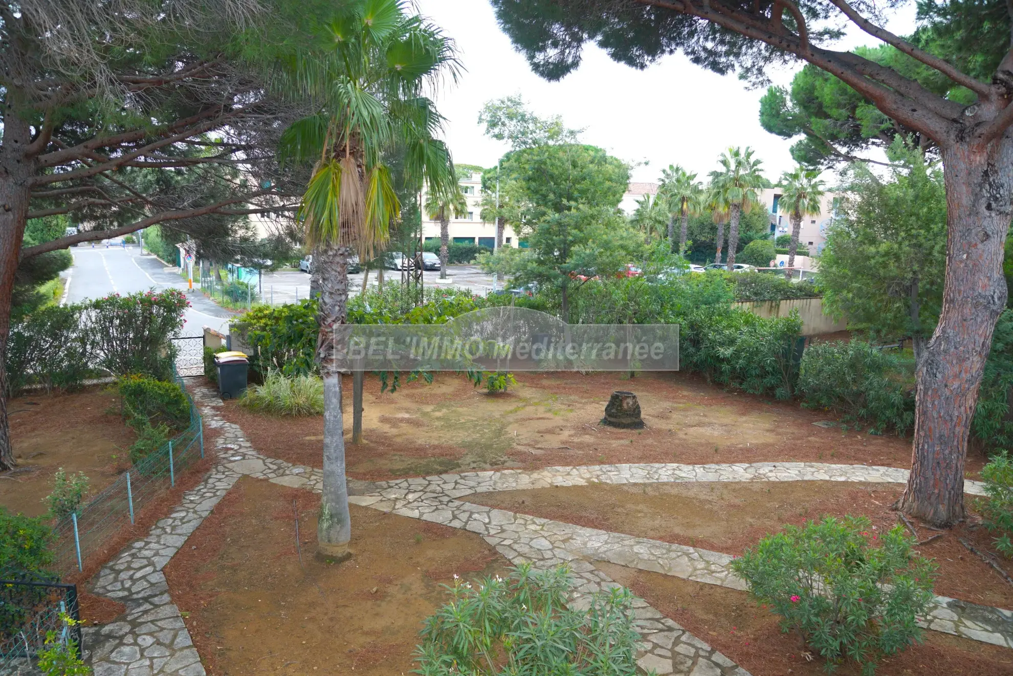 F2 avec Terrasse et Parking à Cavalaire sur Mer 