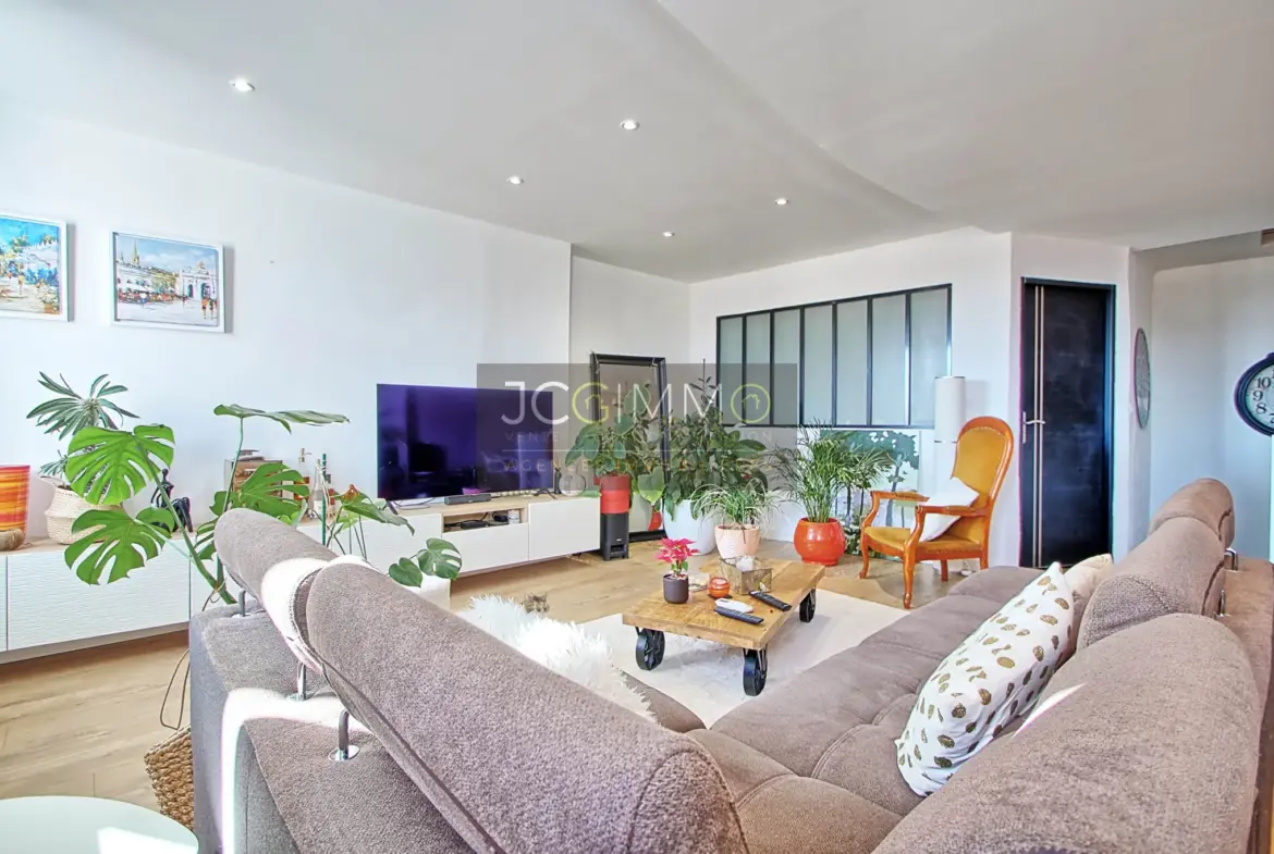 Maison de village à Carnoules - 90 m² avec cave 