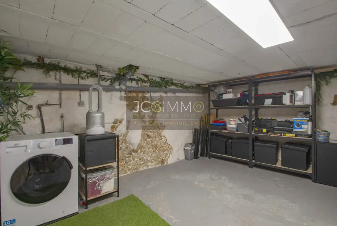 Maison de village à Carnoules - 90 m² avec cave 