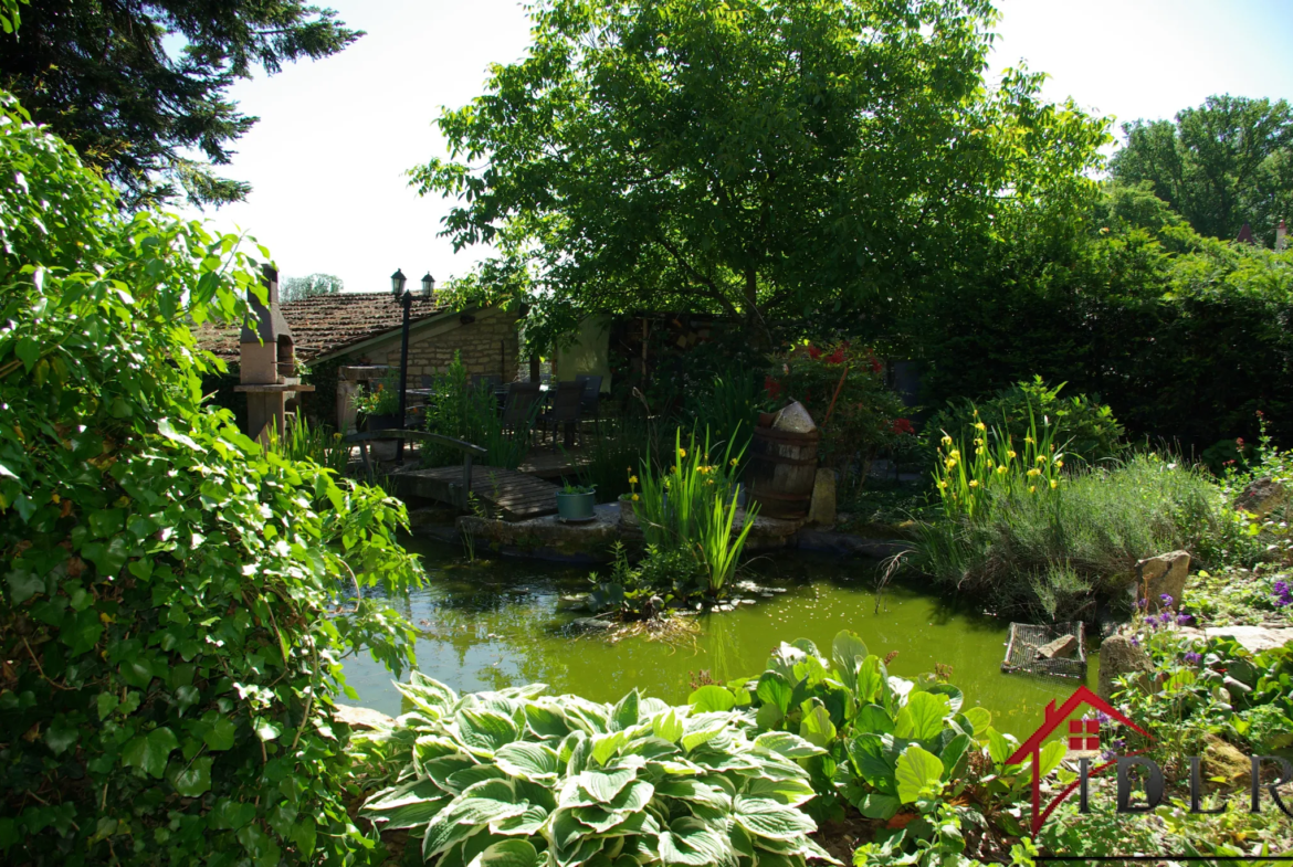 Ensemble Immobilier à Francourt - Proche de Lavoncourt 