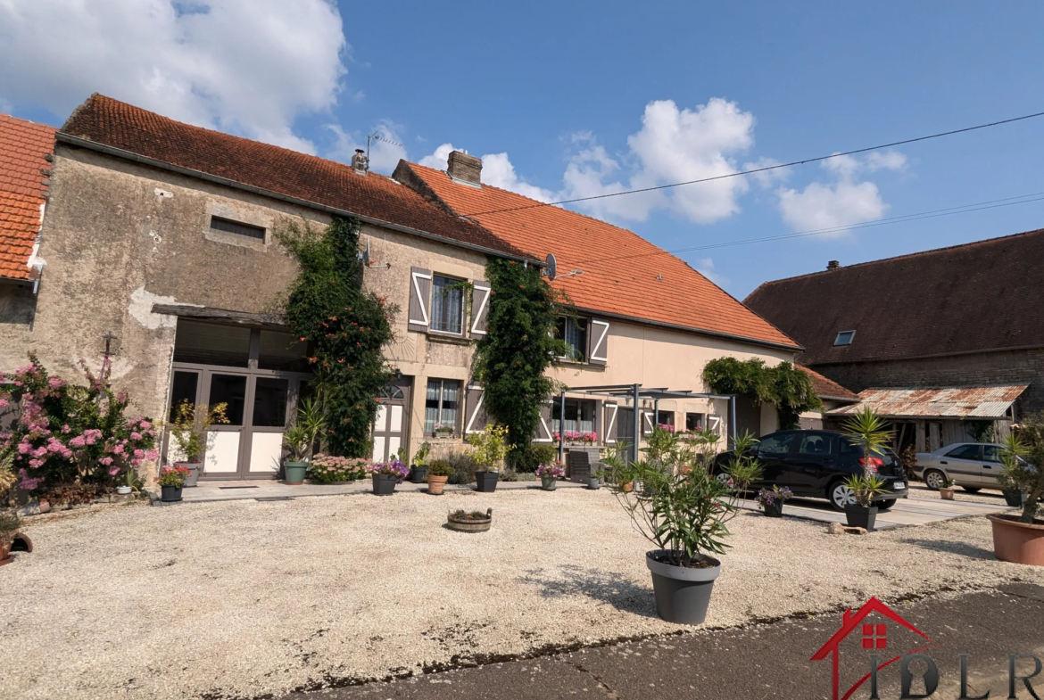 Ensemble Immobilier à Francourt - Proche de Lavoncourt 