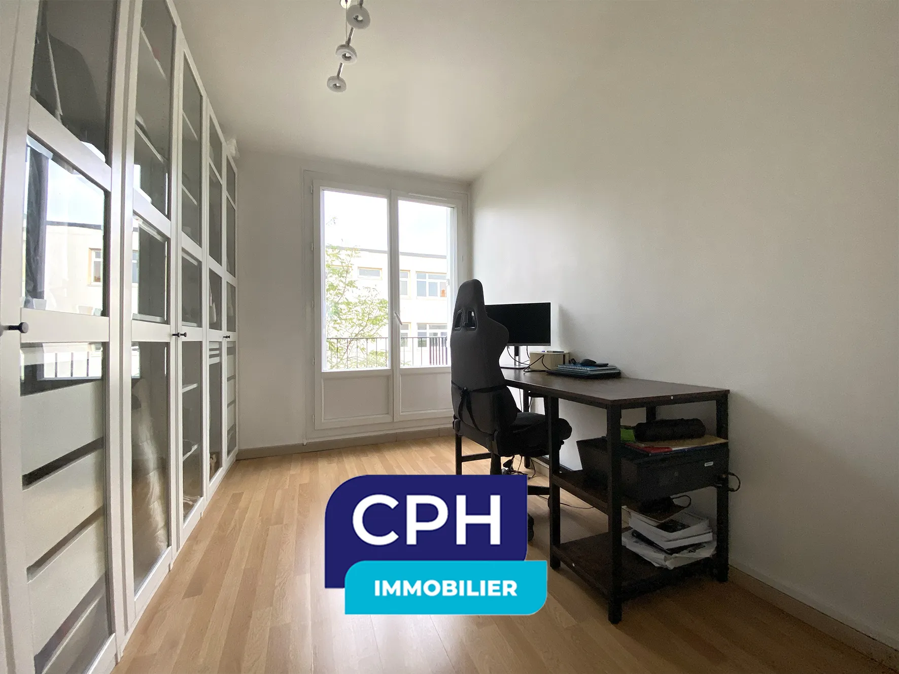 Appartement 4 pièces au Plessis Robinson avec vue dégagée 