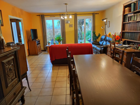 À vendre : Maison de plain-pied à Dourdan - 80 m² sur 1197 m² 