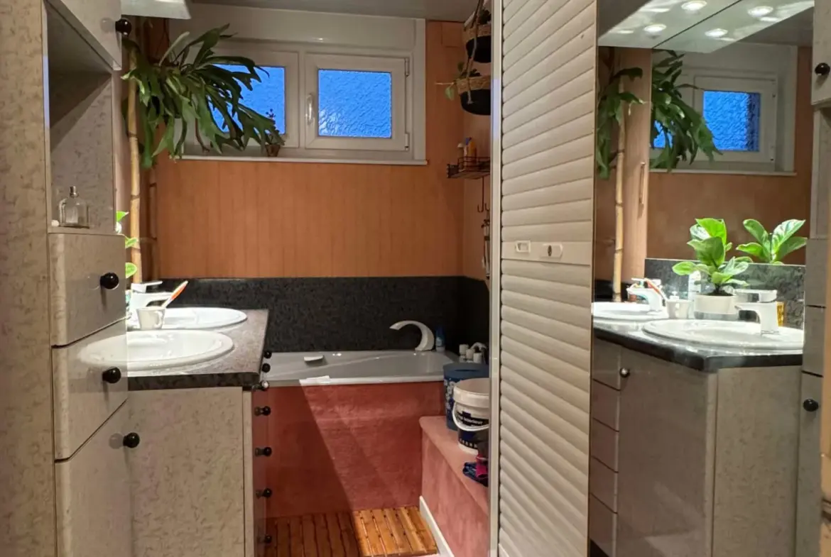 Maison confortable en rez-de-chaussée avec garage à Auxi le Château 