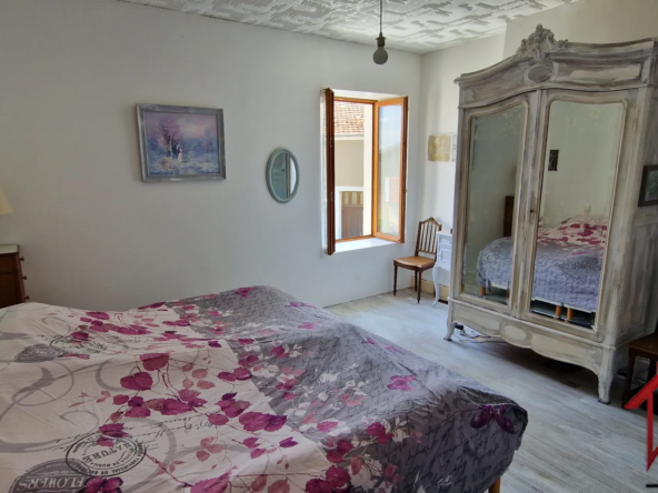 Maison meublée de 1858 à vendre en Haute-Marne 